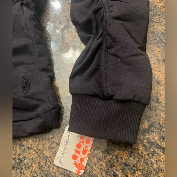 Free People Movement Dark Gray Zip up jacket Size Small new with tags! - Picture 10 of 15